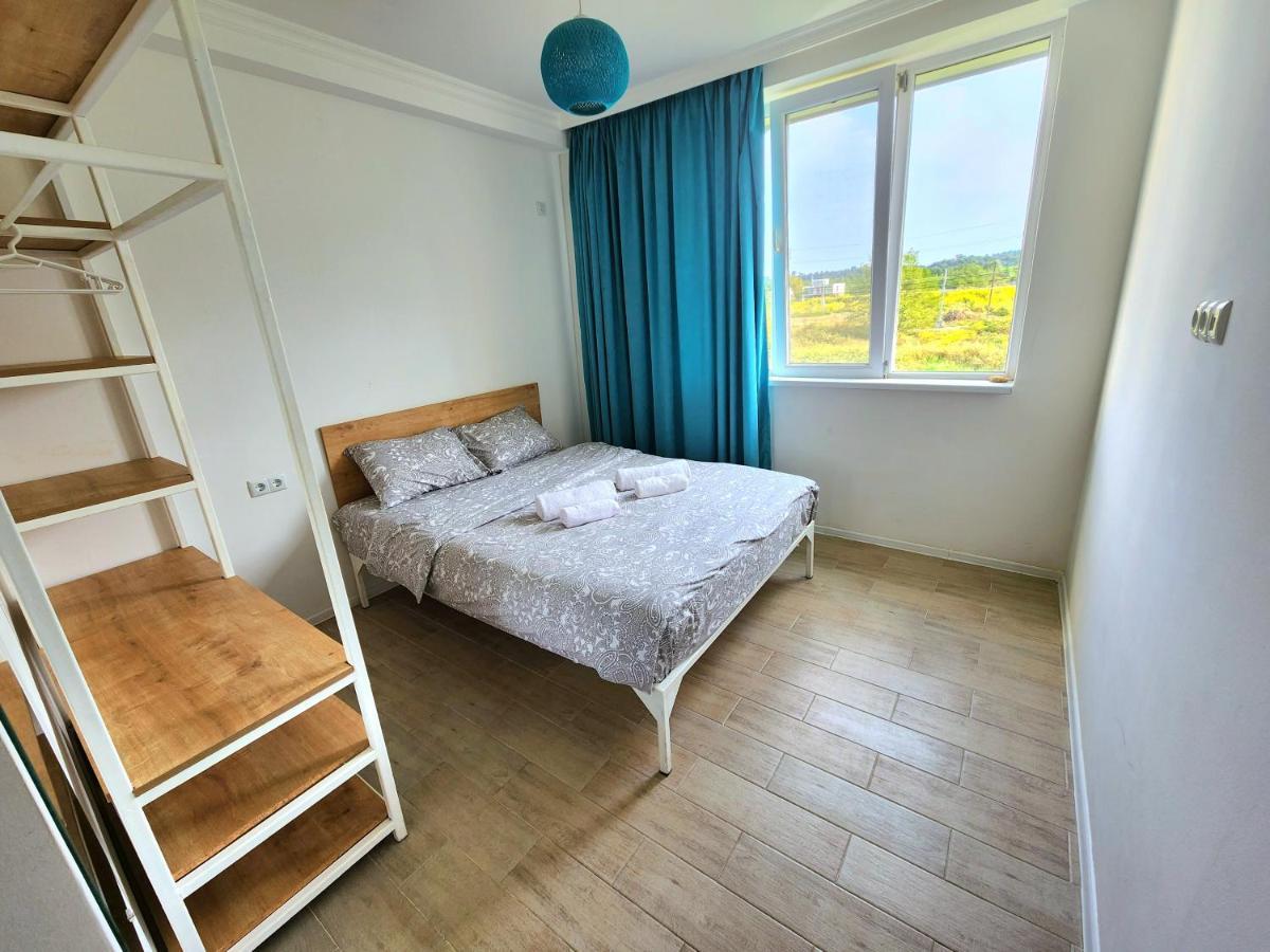 Beachfront Apartments ,,Kapro-One,, ウレキ エクステリア 写真